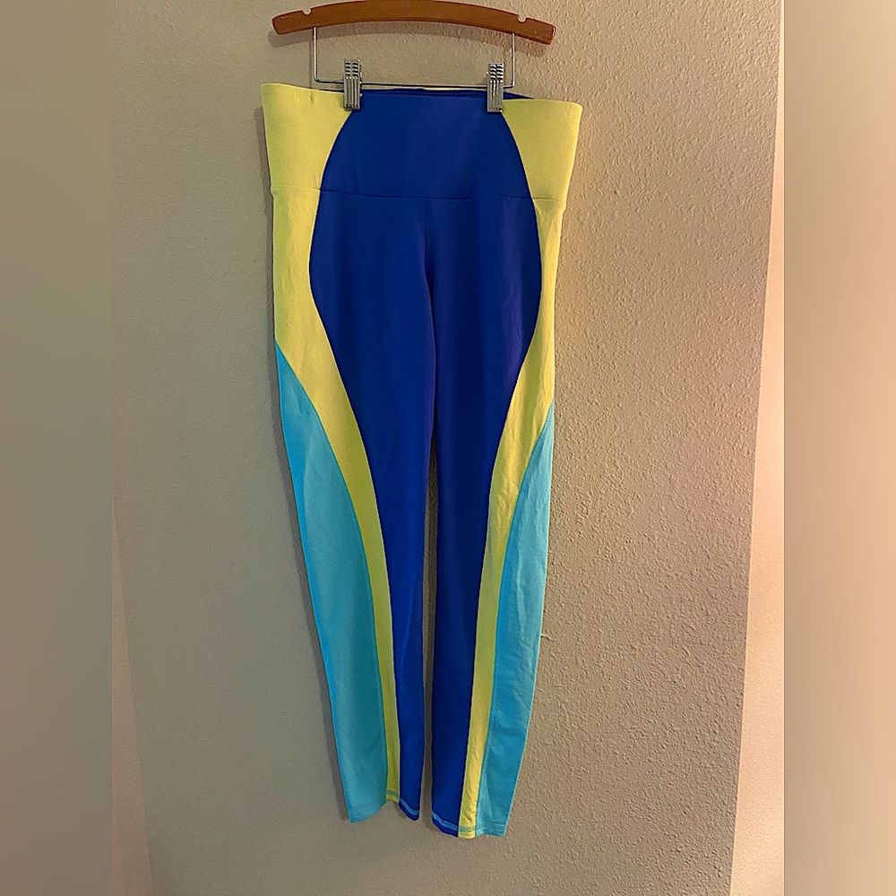 MICHI Color Leggings NWOT